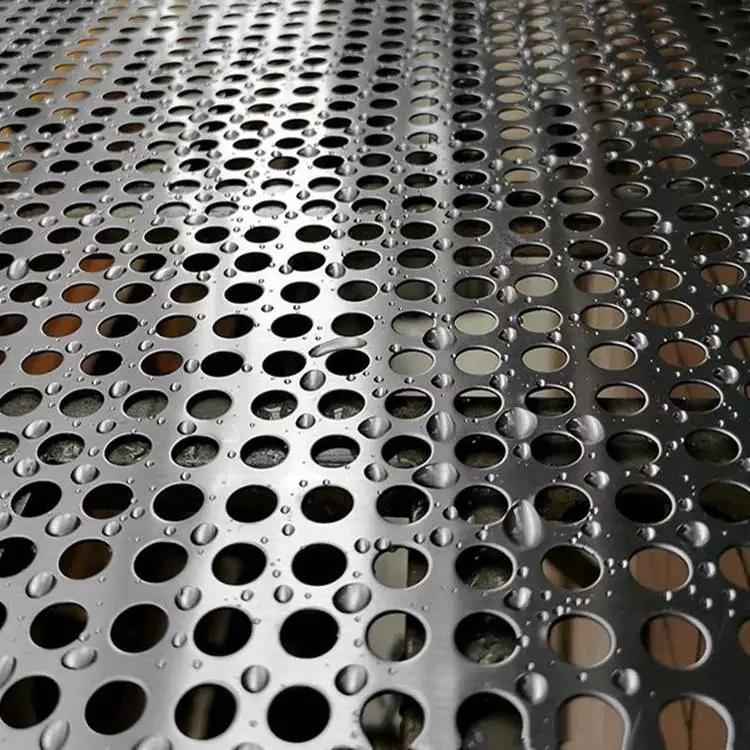 江西什么是不锈钢拉丝贴膜冲孔板？